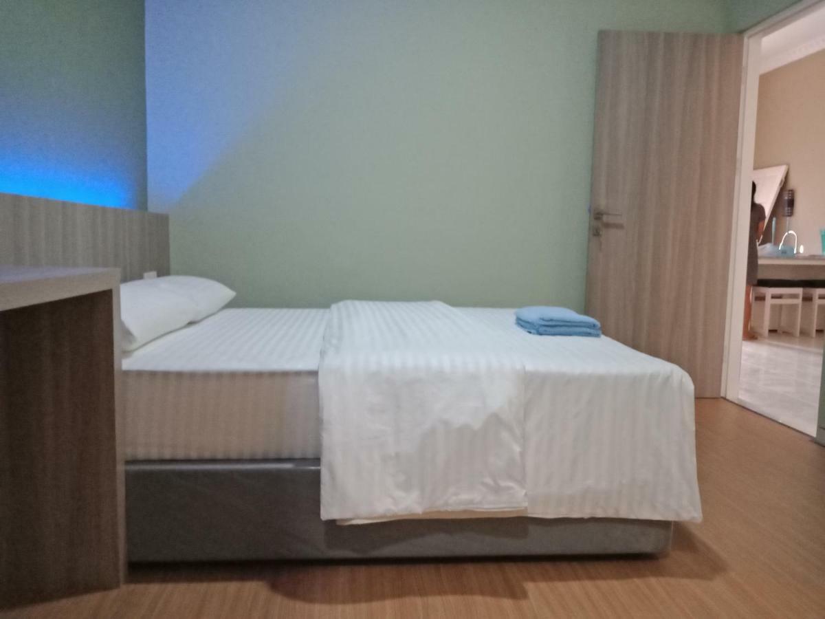 SleepRest @ Golden Prima Hotel Batam Buitenkant foto